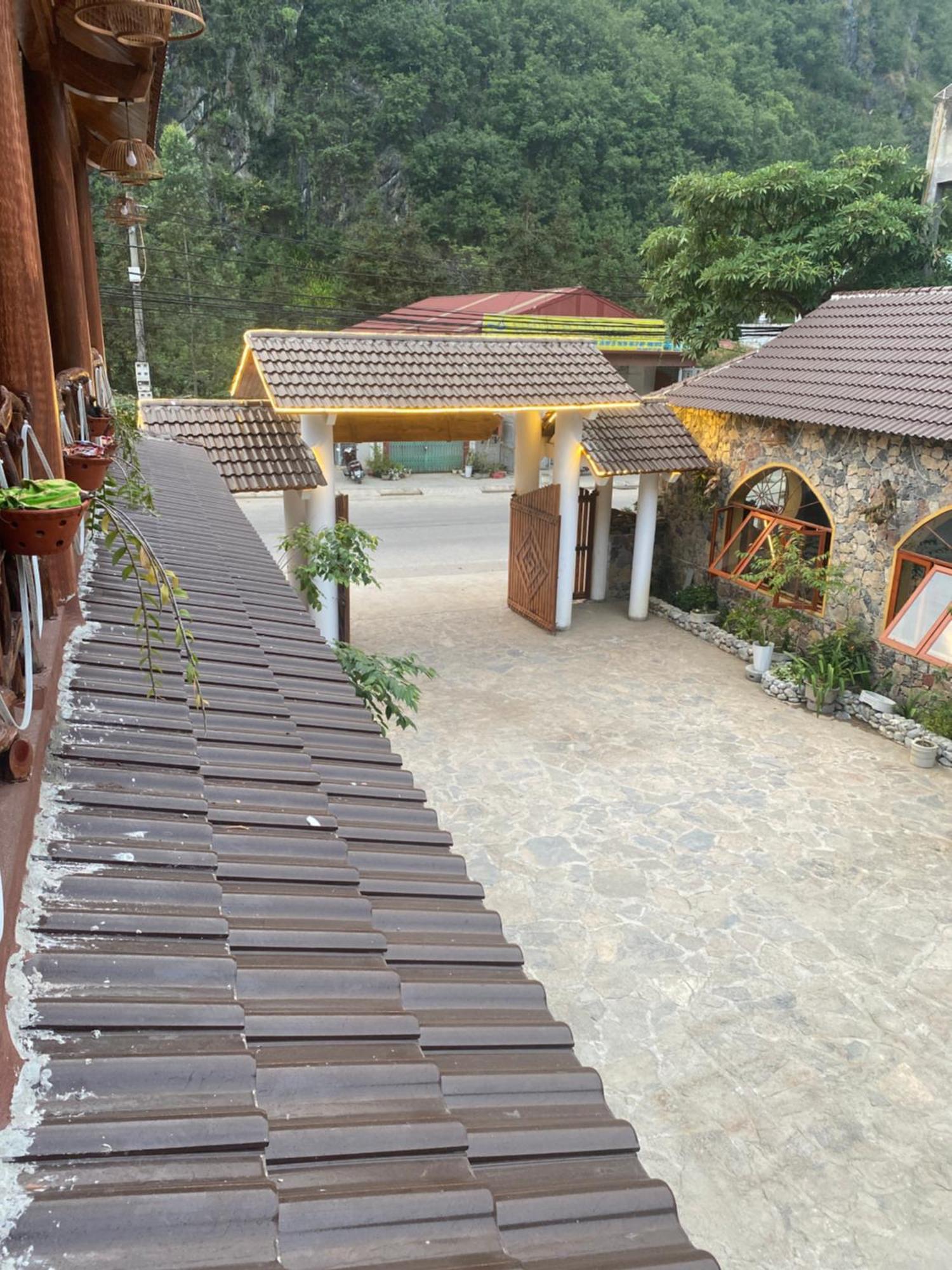 Cao Nguyen Da Homestay Meo Vac מראה חיצוני תמונה